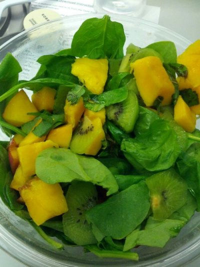 Super yummy and delcious spinach and fruit salad